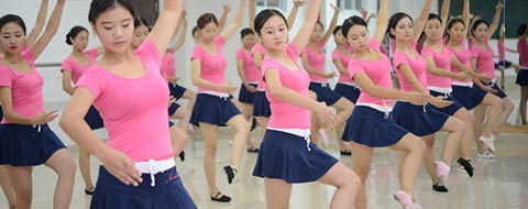 成都高铁学校