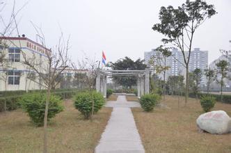 弘博中等专业铁路学校怎么样？_成都铁路学校招生