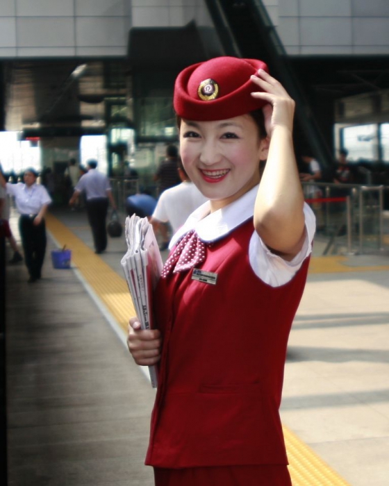 高铁乘务招生需要什么条件_成都高铁学校招生